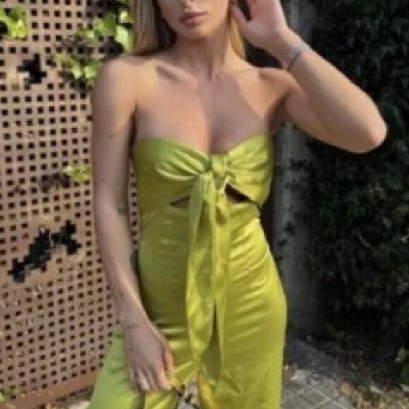 ZARA Satin Strapless Bow Jumpsuit – Lime Green / Tailored to Fit XS–S - Picture 4 of 6